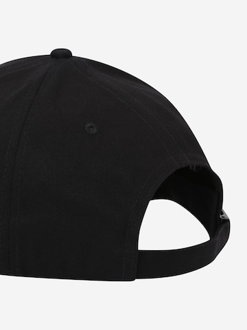 TOMMY HILFIGER Cap in Black