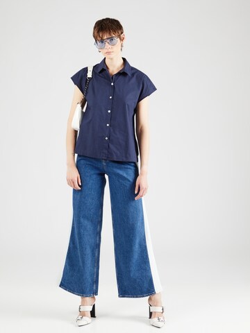 NÜMPH Blouse 'NUGIA' in Blauw