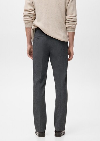 MANGO MAN Slim fit Pleated Pants 'Brest' in Grey