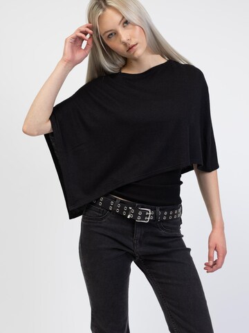 BROKE + SCHÖN Cape in Black