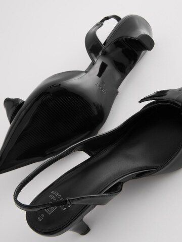 Next Лодочки с открытой пяткой 'Forever Comfort®' в Черный