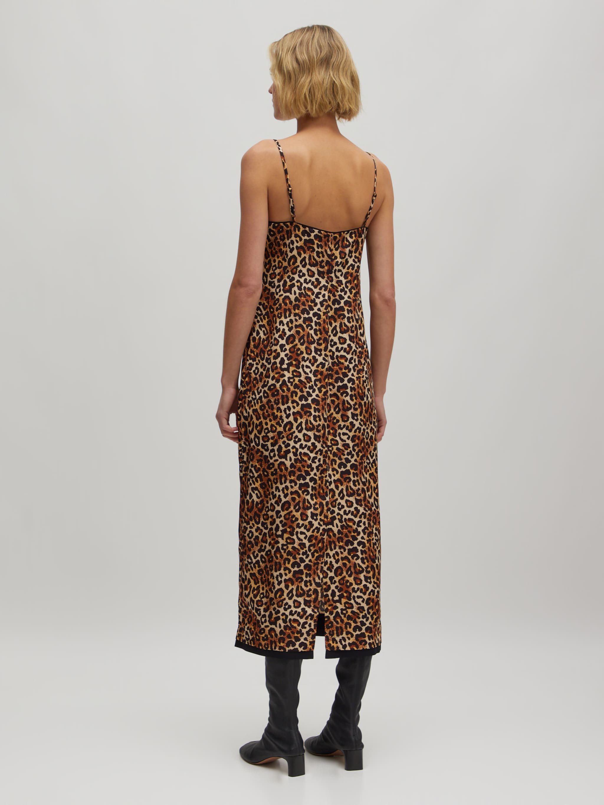 EDITED Producten Jurk 'Thora' Beige