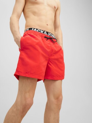 JACK & JONES Plavecké šortky 'Crete' – červená