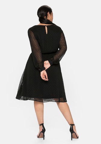 Robe de cocktail SHEEGO en noir