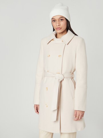 Guido Maria Kretschmer Women Between-Seasons Coat 'Enola' in Beige: front