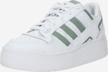 ADIDAS ORIGINALS Sneakers low 'FORUM XLG' i hvit: forside