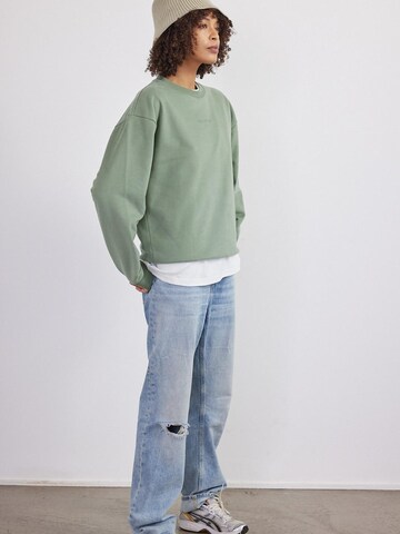 BEARTH Sweatshirt 'Bio-Baumwoll-Mix' in Green