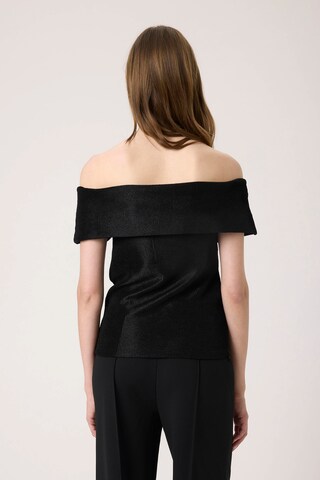 SOAKED IN LUXURY Top 'Elspeth' in Schwarz