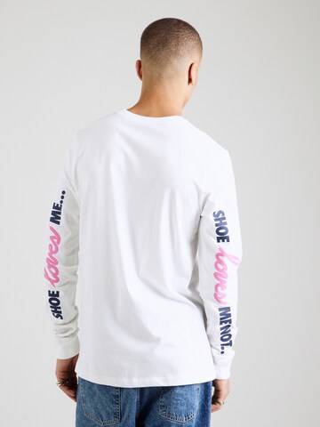 Nike Sportswear Majica 'OC VDAY' | bela barva: sprednja stran