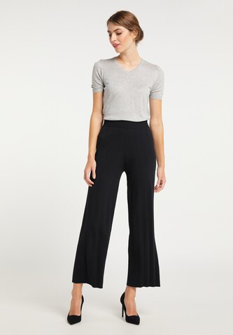 usha BLACK LABEL Loose fit Trousers in Black