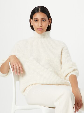 BRUUNS BAZAAR Sweater 'Syringa Rika' in White: front