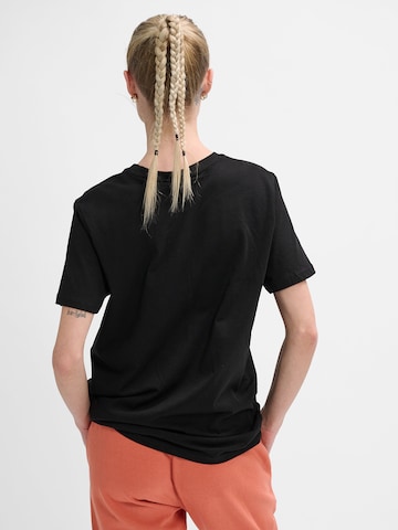 Hummel Functioneel shirt 'Legacy' in Zwart