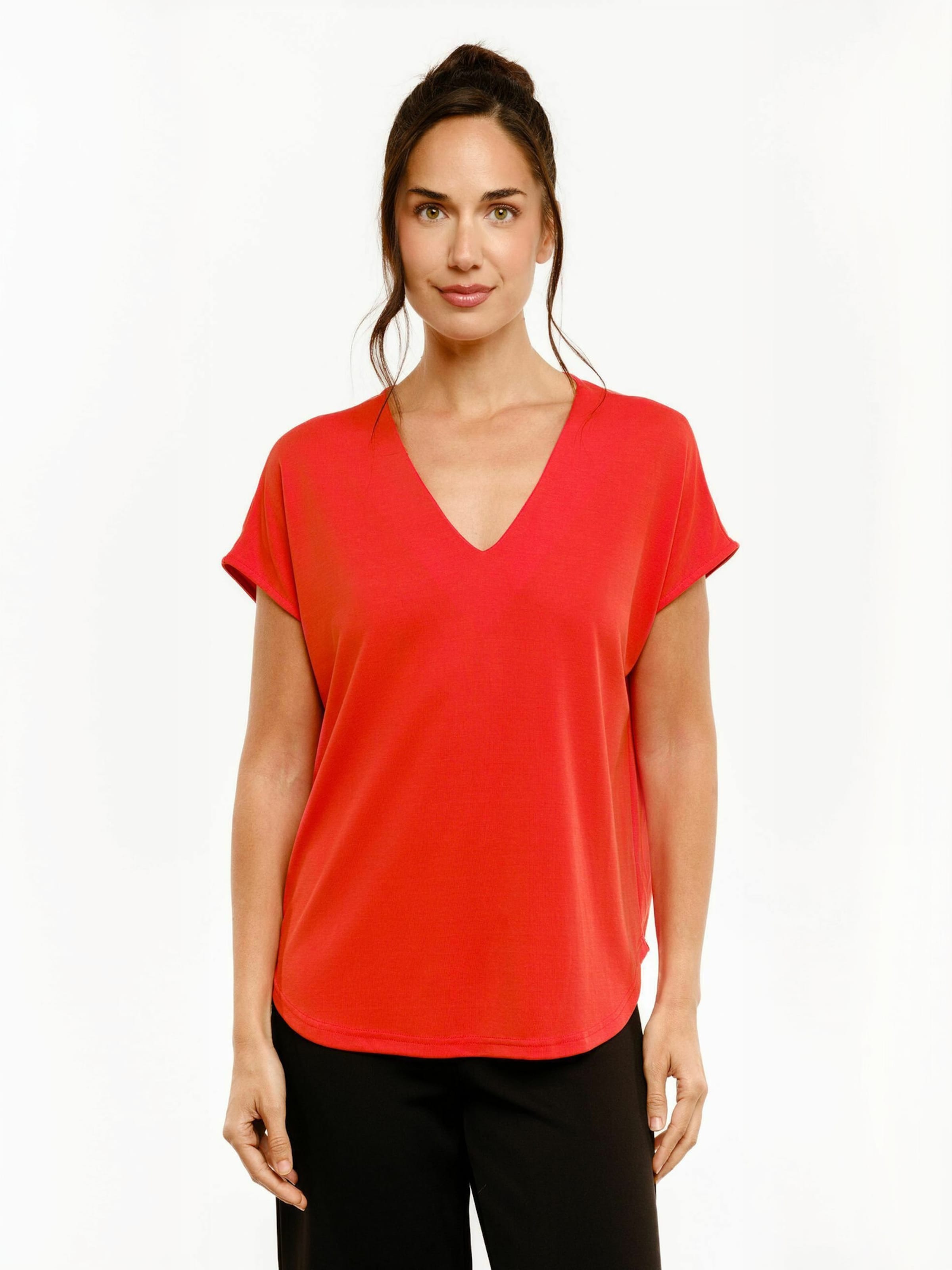 Maglietta 'NUNI' di Liberte Essentiel in rosso: frontale
