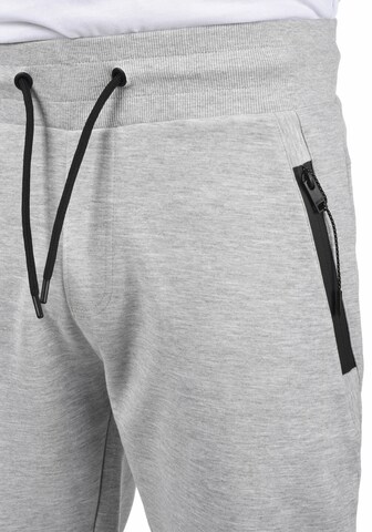 Regular Pantalon !Solid en gris