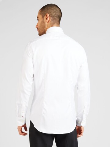 Coupe slim Chemise Tommy Hilfiger Tailored en blanc