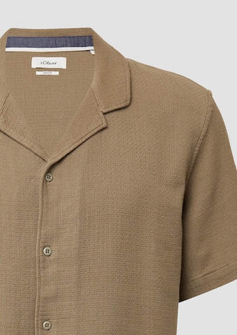 Coupe regular Chemise s.Oliver en vert