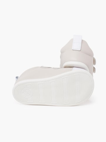 Pisamonas Trainers in Beige