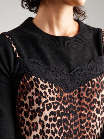 Top 'PCTIFFANY' di PIECES in nero