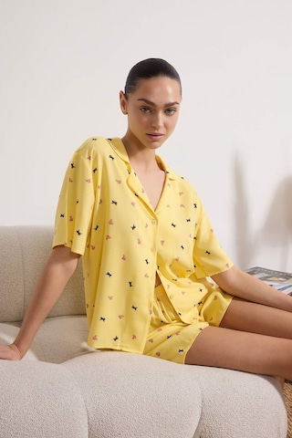 Trendyol Short Pajama Set in Yellow