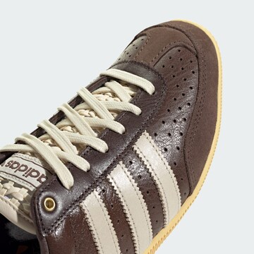 Baskets basses 'Japan' ADIDAS ORIGINALS en marron