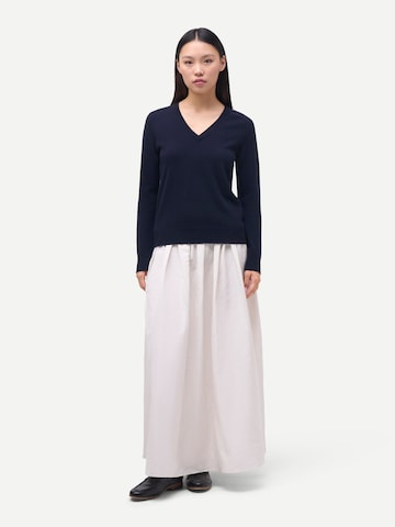 GOBI Cashmere Pullover 'Women's Timeless Cashmere V-Neck Sweater'‌‌‌‌‌‌‌‌ in Blau