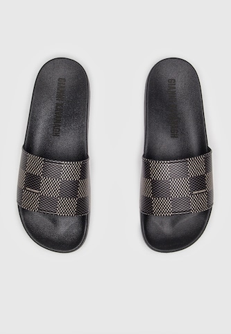 Gianni Kavanagh Mules 'Piazza' in Brown