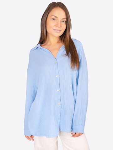 Chemisier 'Sasha' Seasons of April en bleu : devant