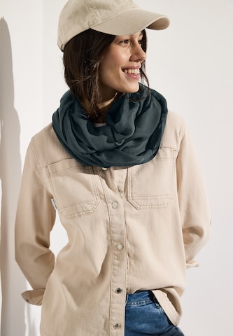 CECIL Tube Scarf in Green: front