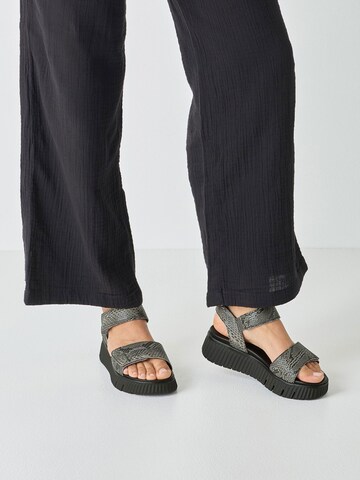 Tamaris Wide Fit Sandals in Grey