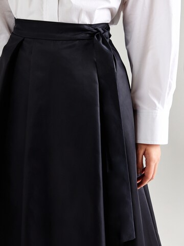 Weekend Max Mara Rock 'Gonna' in Schwarz