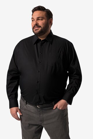 Boston Park Regular fit Button Up Shirt in Black: front