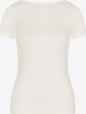 TRIUMPH Shirt ' Red Label Beauty Layers Top ' in White: front