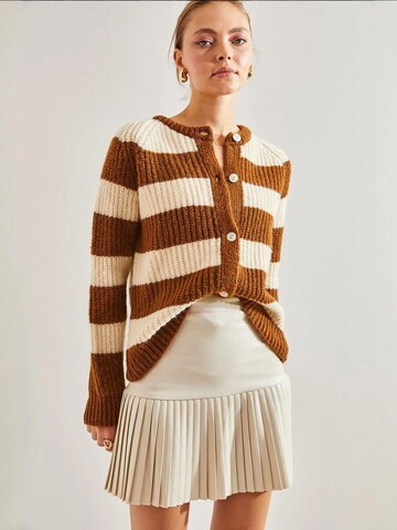 Bianco Lucci Strickjacke in Braun