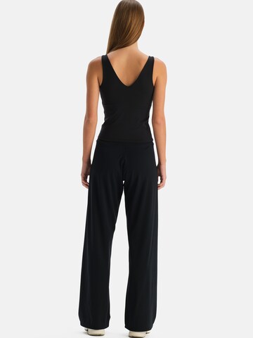 Dagi Regular Pants in Black