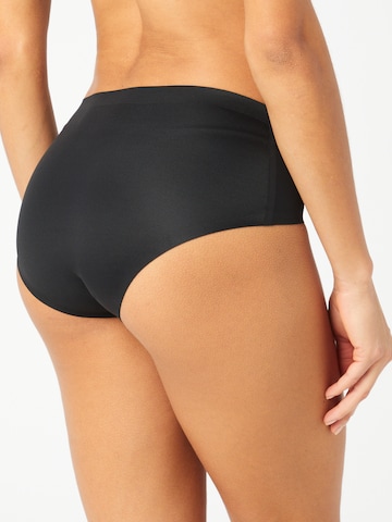 uncover by SCHIESSER Boyshorts in Black