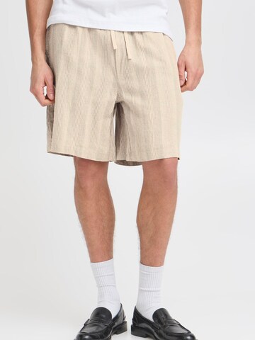 !Solid - regular Pantalón chino 'SDLiam' en verde: frente