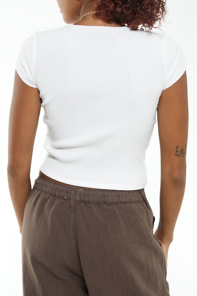 Marškinėliai 'Nola Notch' iš BDG Urban Outfitters, spalva – balta, Prekių apžvalga