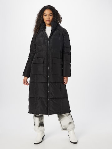 mbym Χειμερινό παλτό 'Cabrini' σε μαύρο: μπροστά