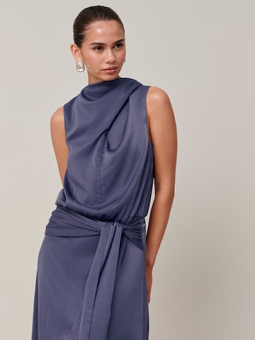 Sável Avondjurk 'Elliana' in Blauw