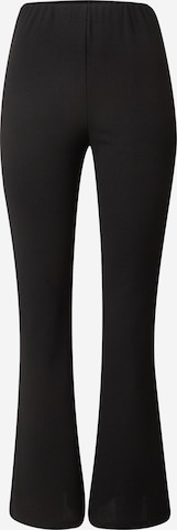 Evazați Pantaloni de la Vero Moda Petite pe negru: față