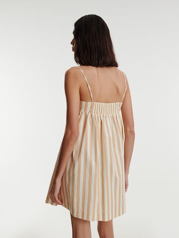 EDITED Dress 'Aline' in Beige