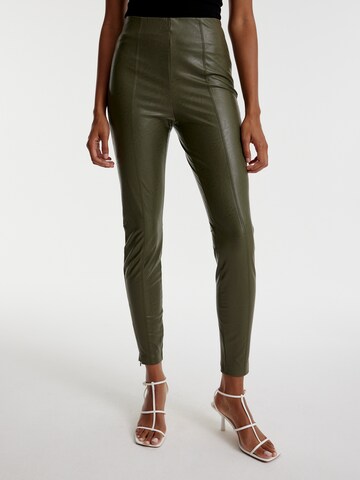 Skinny Leggings 'Teresa' EDITED en vert : devant