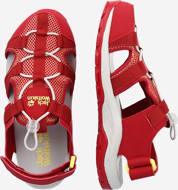 JACK WOLFSKIN Sandals in Red