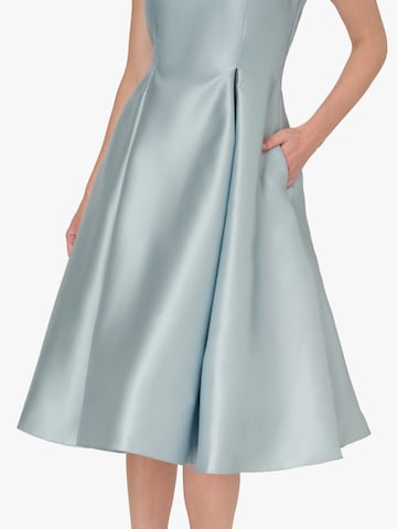 Adrianna Papell Cocktail dress in Green