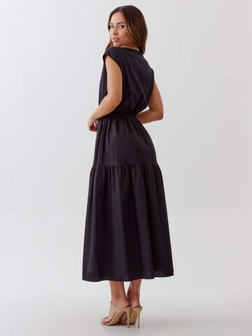 Tussah Dress 'CAMILE' in Black: back