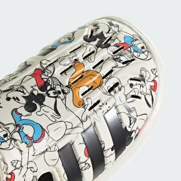 ADIDAS SPORTSWEAR Buty na plażę/do kąpieli 'Disney Mickey' w kolorze biały
