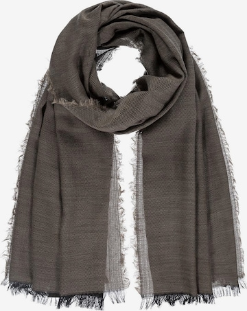 Passigatti Wrap in Beige: front