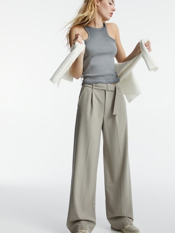 Pull&Bear Wide leg Broek in Grijs: voorkant