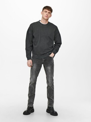 regular Jeans di Only & Sons in grigio