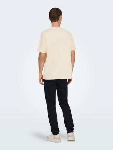 Only & Sons - Camiseta 'ONSFRED' en blanco